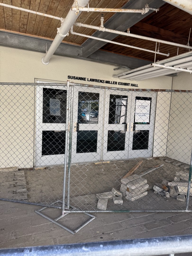 Main Gallery Construction