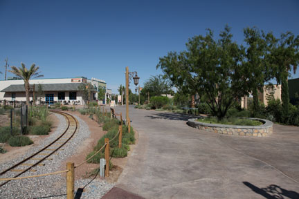 main plaza inside zoo entrance