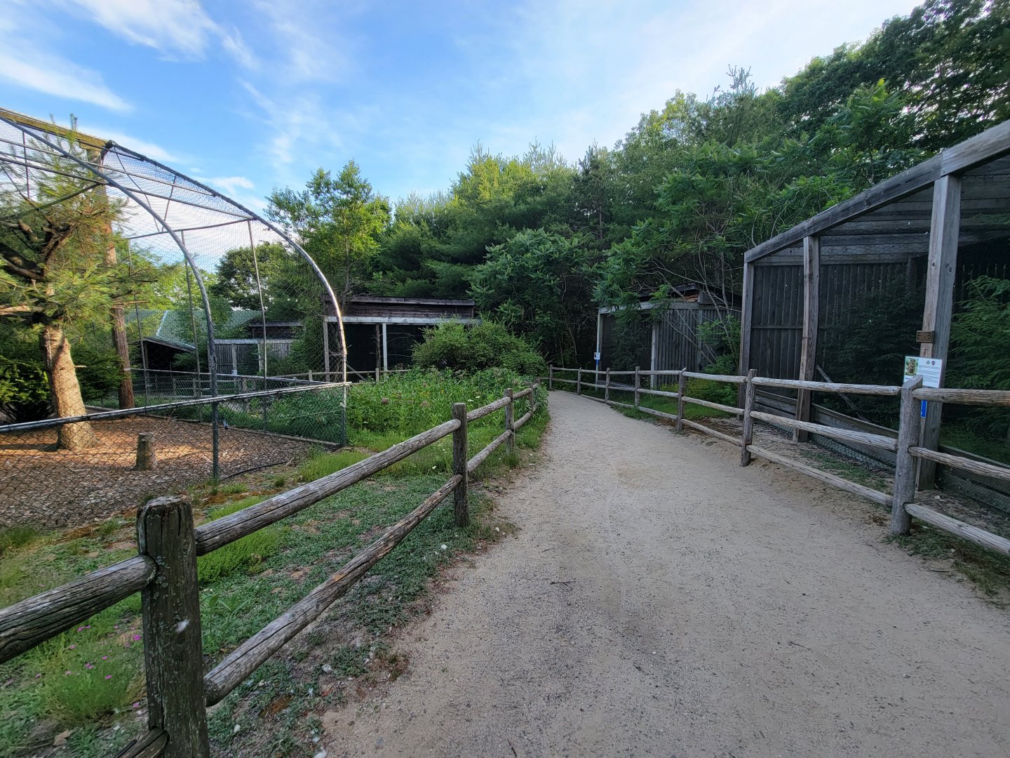 Maine Wildlife Park - Raptor aviaries