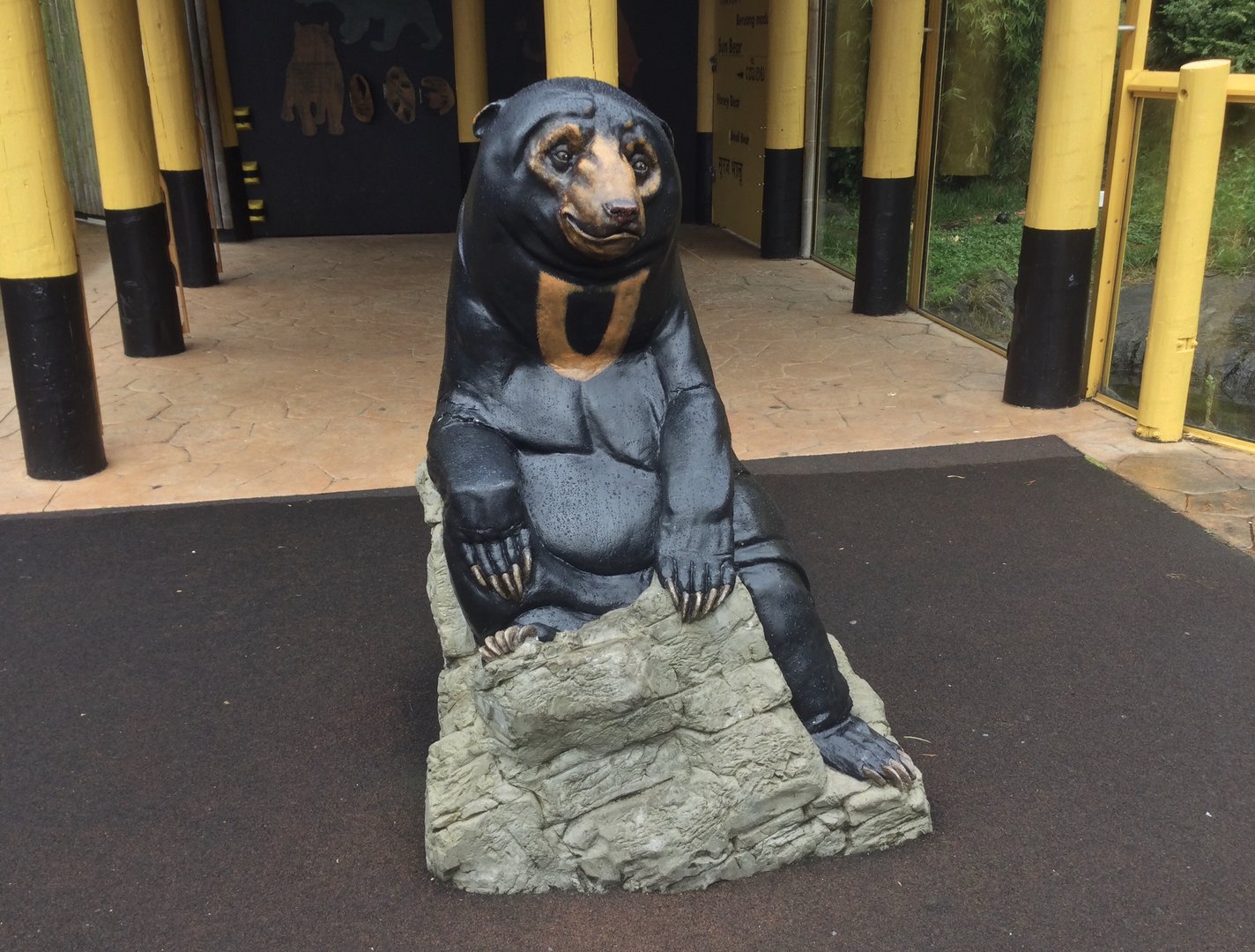 Malayan Sun Bear Statue