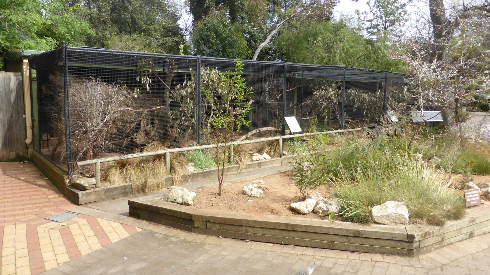 Mallee aviaries