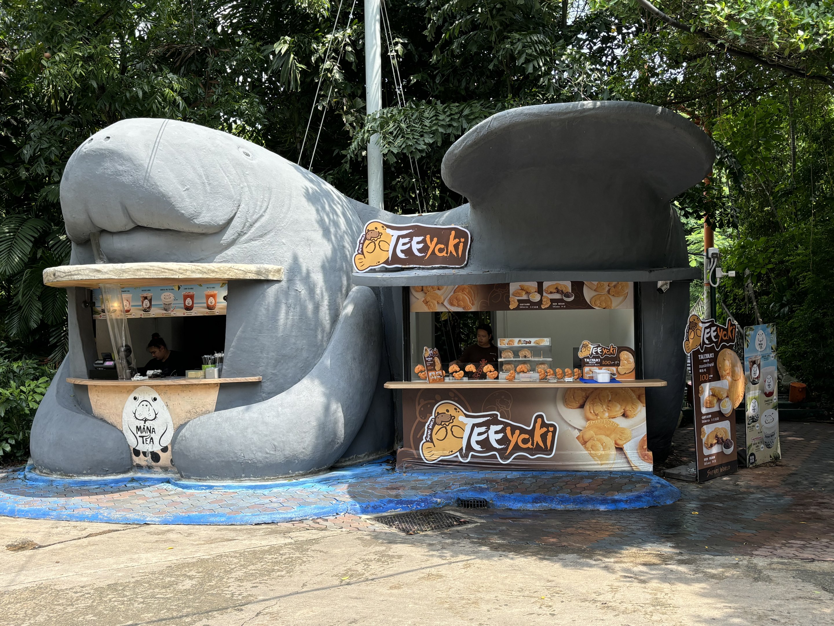 Manatee Food Stand