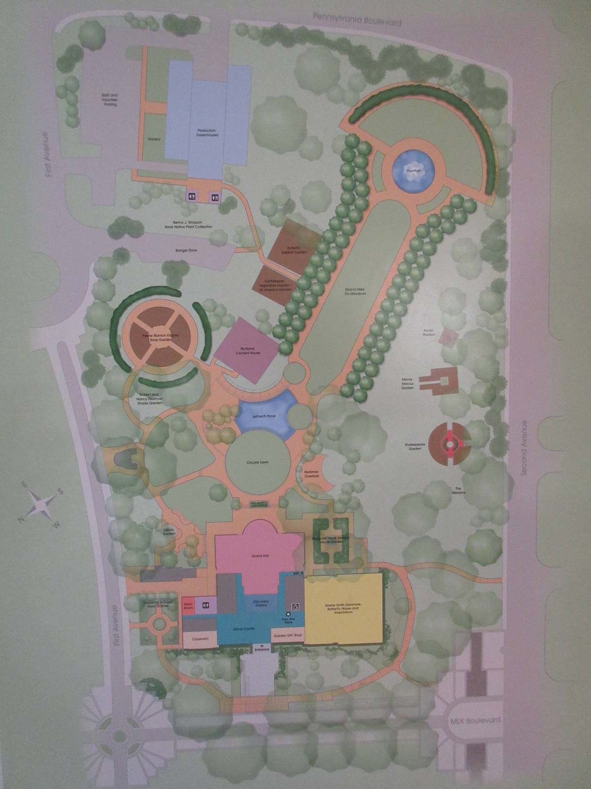 Map of Grounds (7.5 Acres)