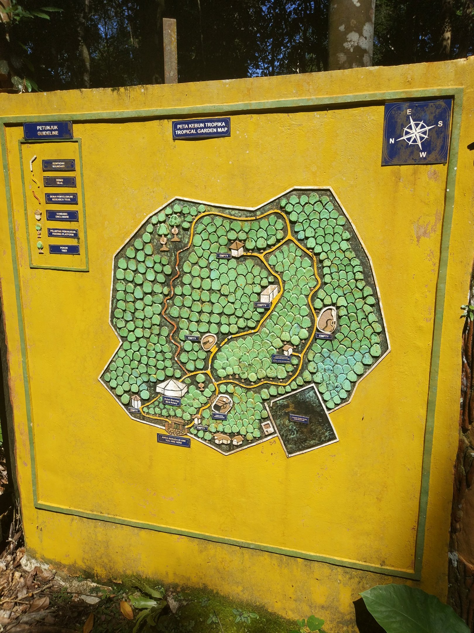 Map  - Tropical Garden