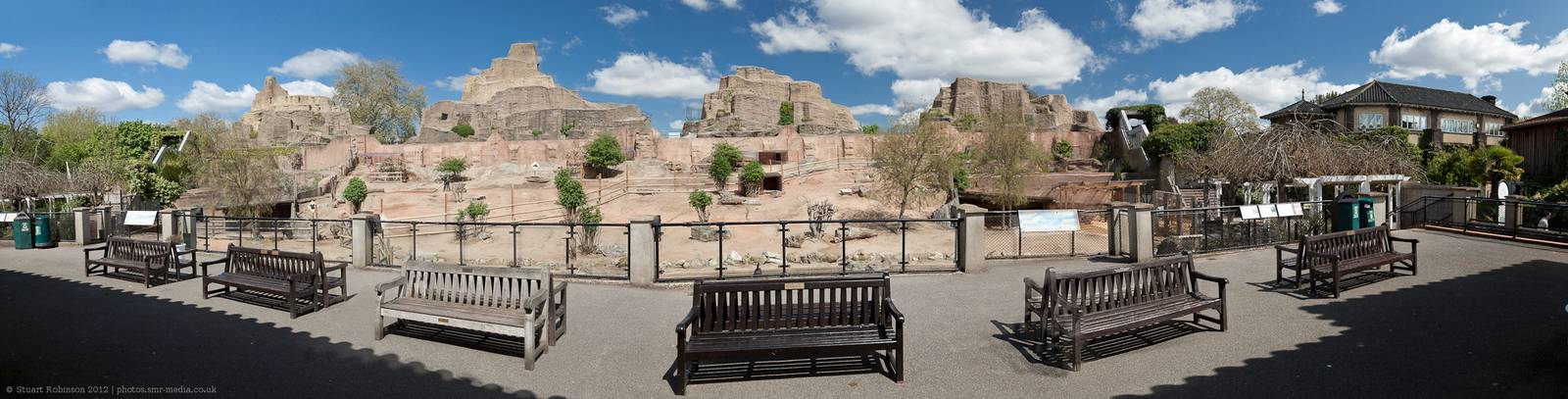 Mappin Terrace Panorama - 12/05/2012