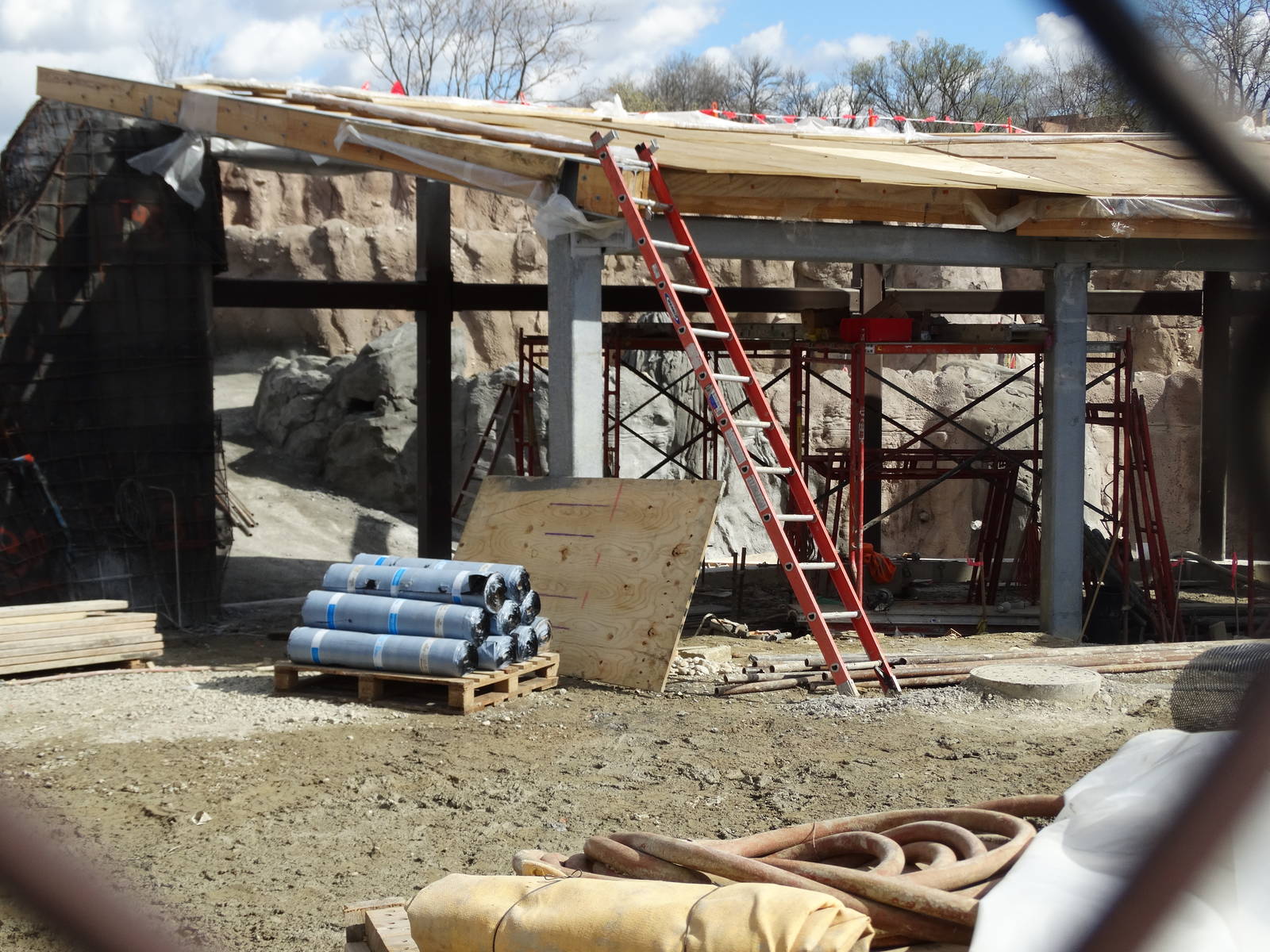 Mar. 2016 - Africa - Future 5,000 sq. ft. Hippo Exhibit