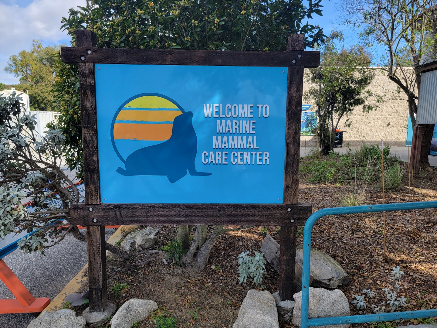 Marine Mammal Care Center - Entrance sign