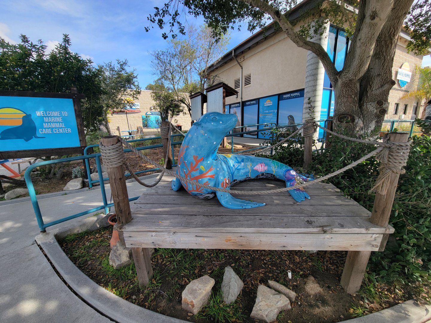 Marine Mammal Care Center - Statue outside entrance