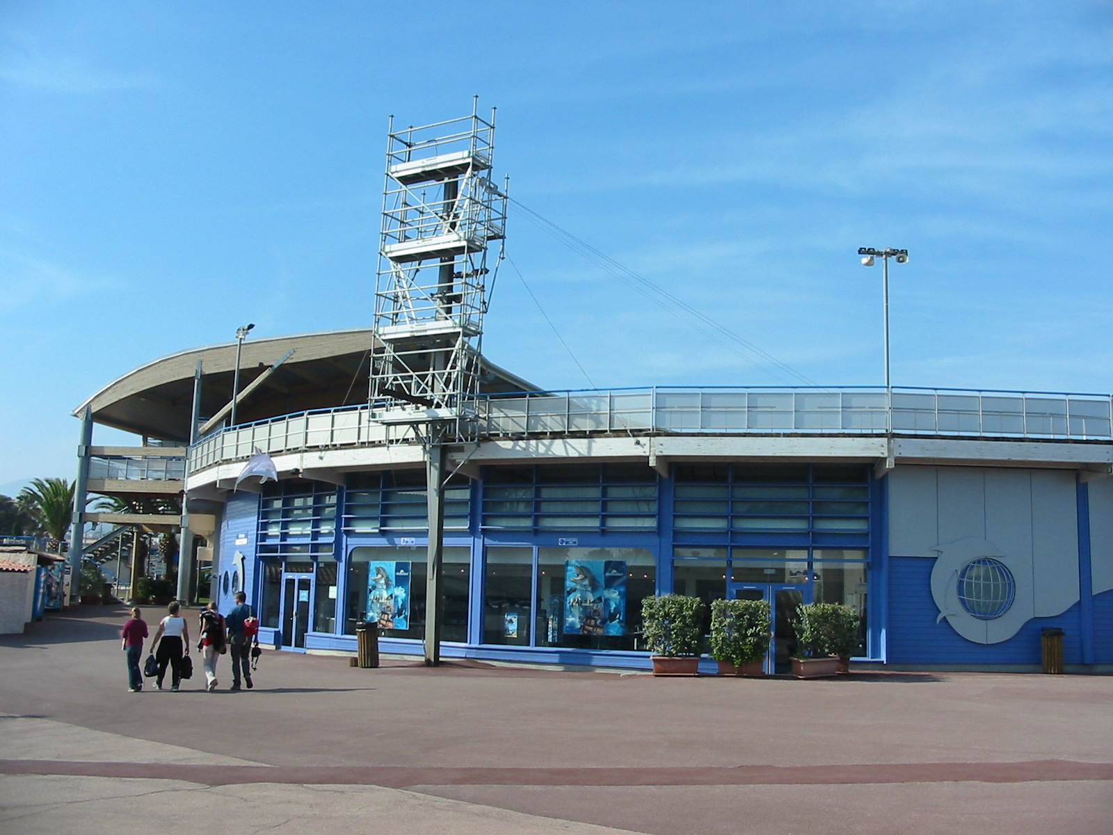 Marineland Antibes 2005 - Exterior walls of the main Dolphin Stadium