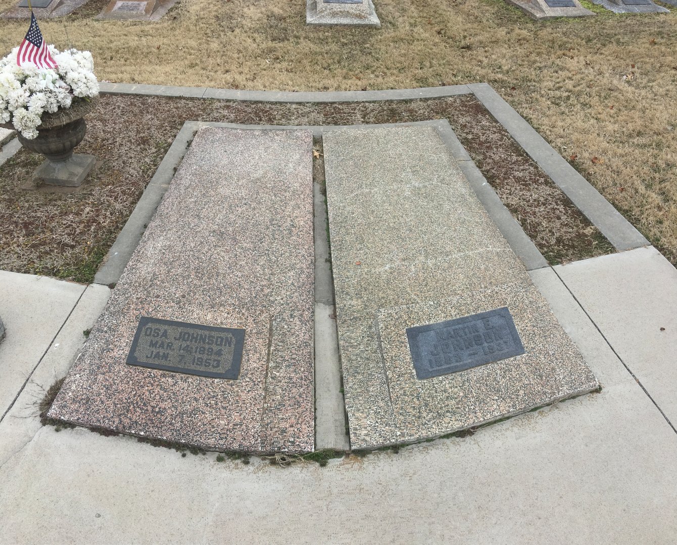 Martin & Osa Johnson's Graves