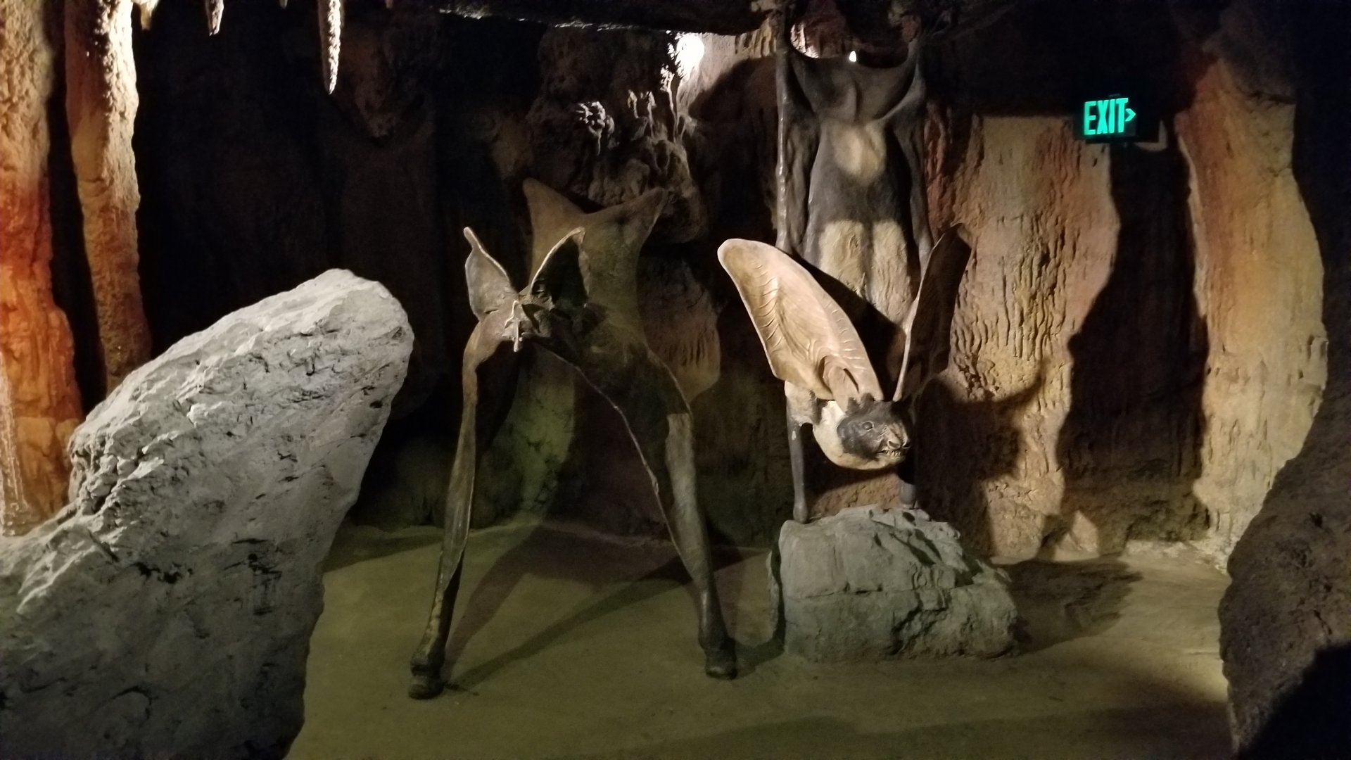 Maryland Zoo - Bat statues