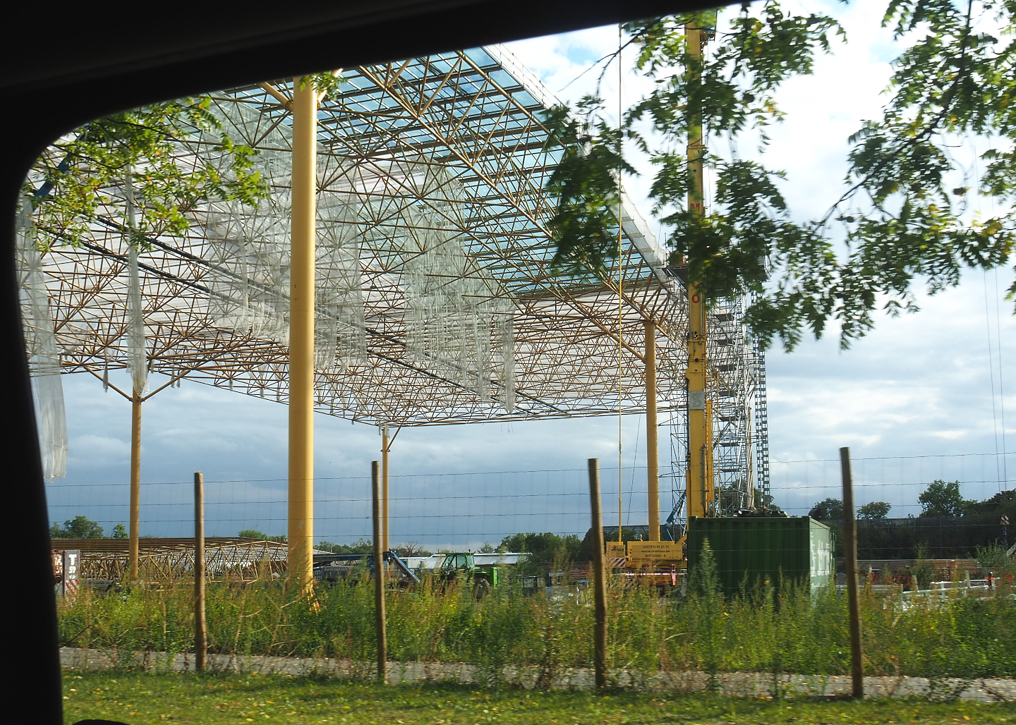 Massive greenhouse "The Sanctuary" construction site, 2022-09-15