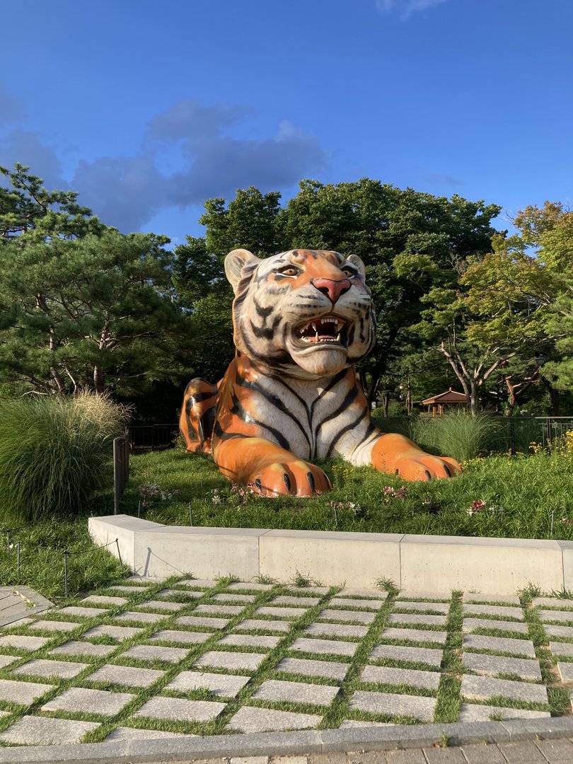 Massive tiger statue