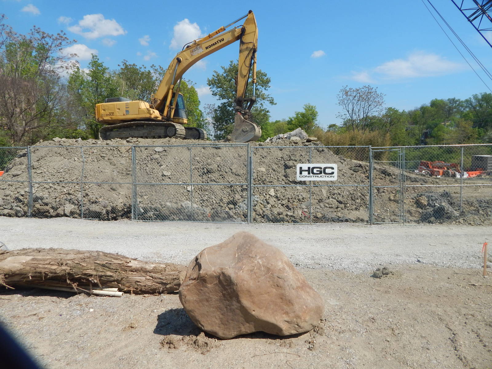 May. 2015 - Africa - Hippopotamus Exhibit Construction (June 2016)
