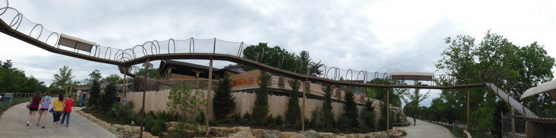 May. 2019 - New! Snow Leopard Pass Overhead Walk Panorama