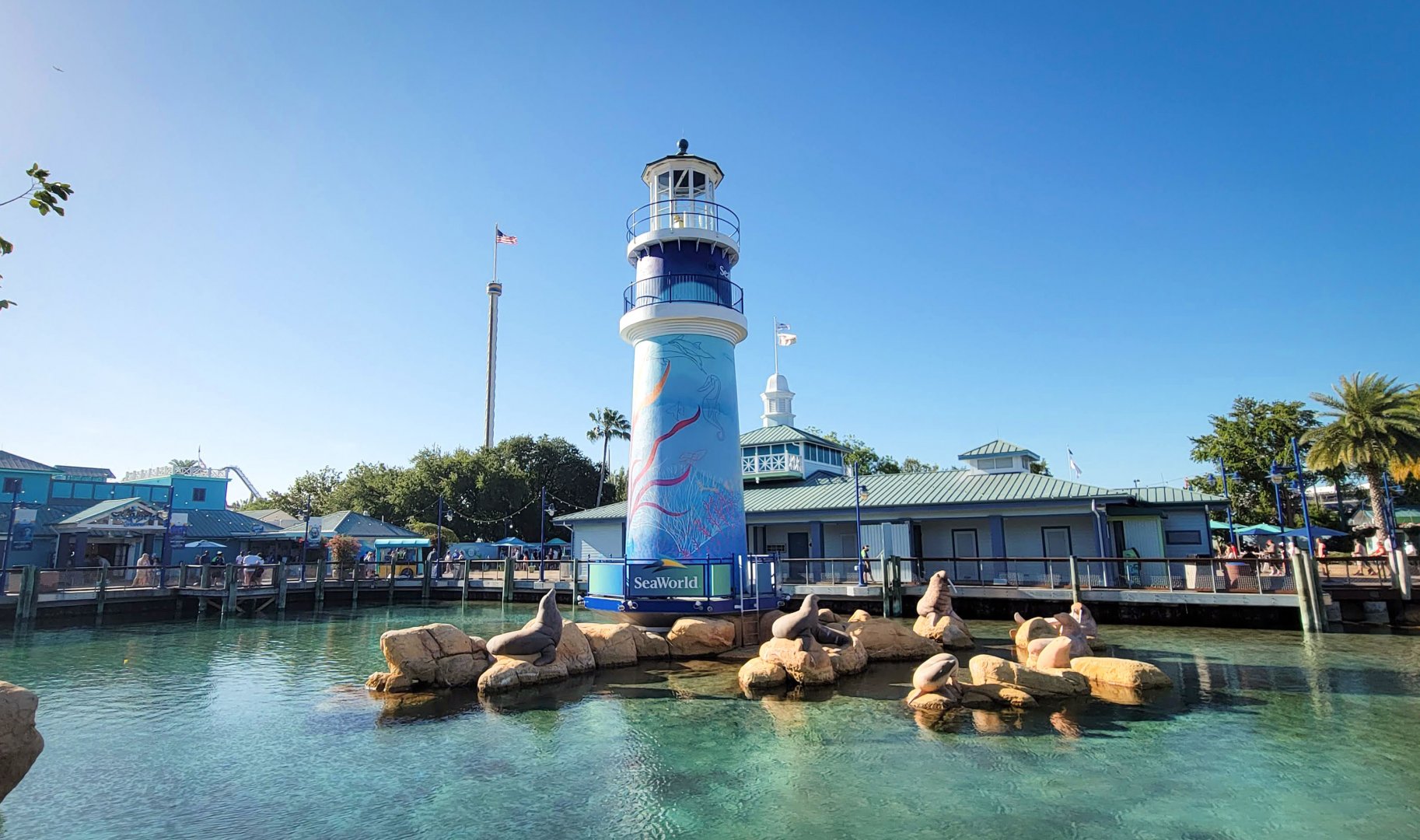 May. 2021 - Entrance - Lighthouse