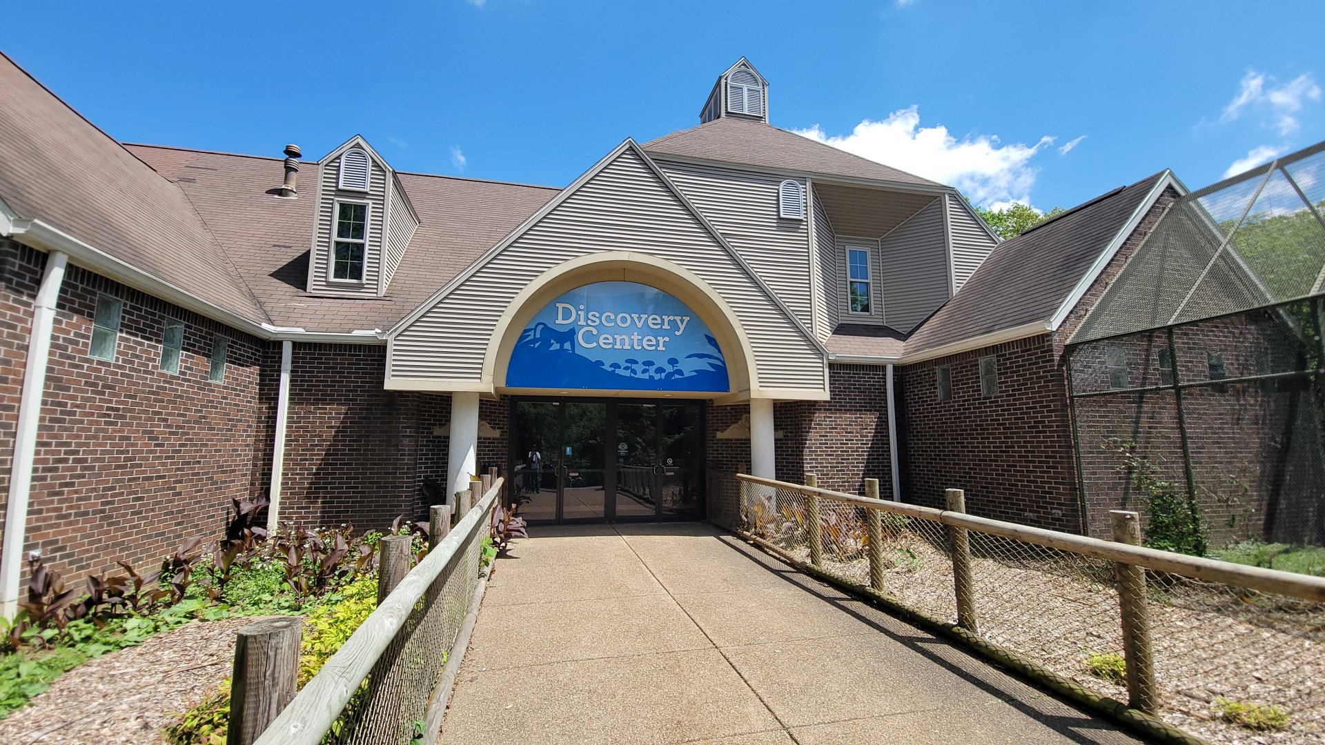 May. 2025 - Discovery Center