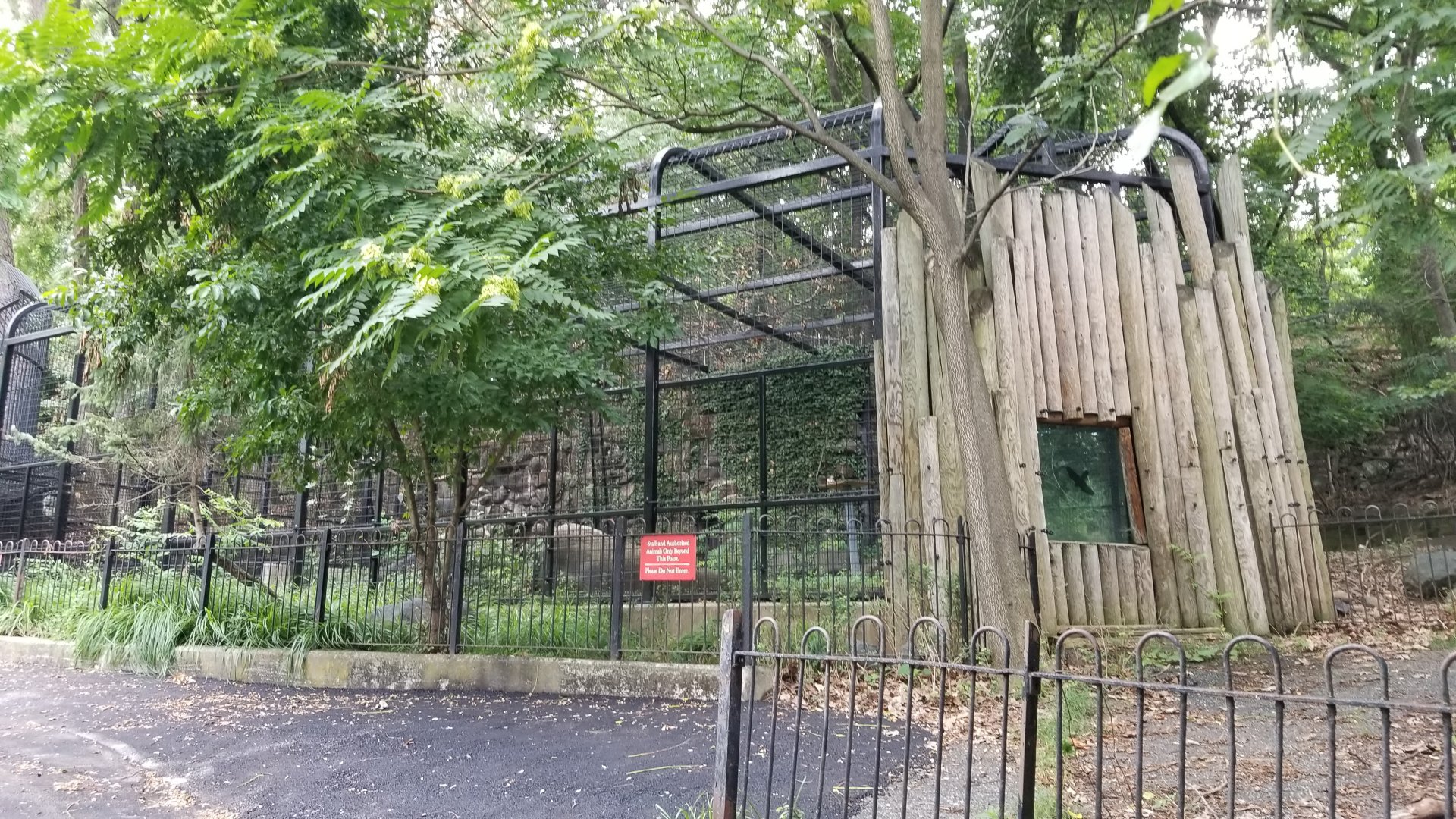 MD Zoo, Main Valley - old exhibit