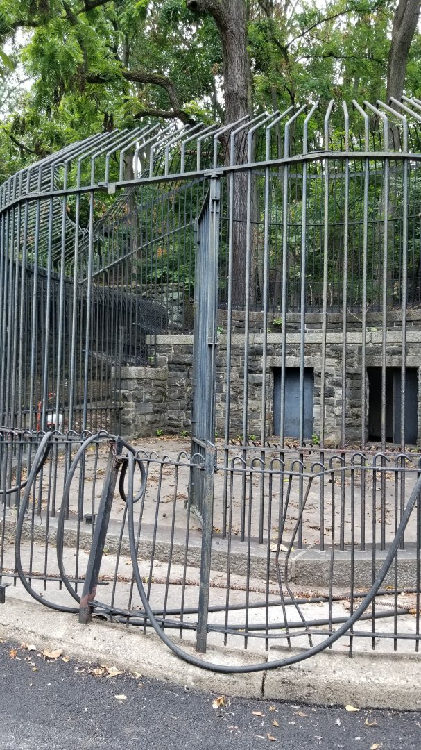 MD Zoo, Main Valley - Original exhibit from 1876