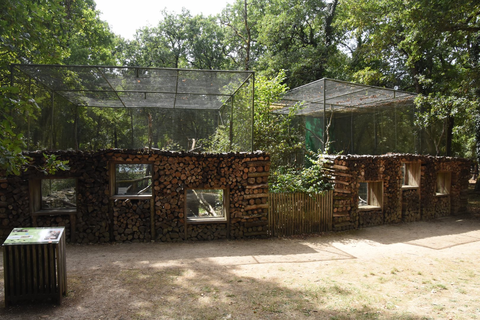 Mediterranean Genet & Hawk Owl aviaries