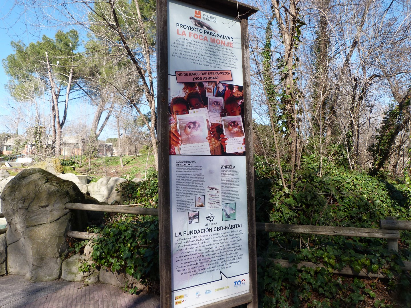 Mediterranean monk seal conservation sign -Zoo Aquarium de Madrid (2025)