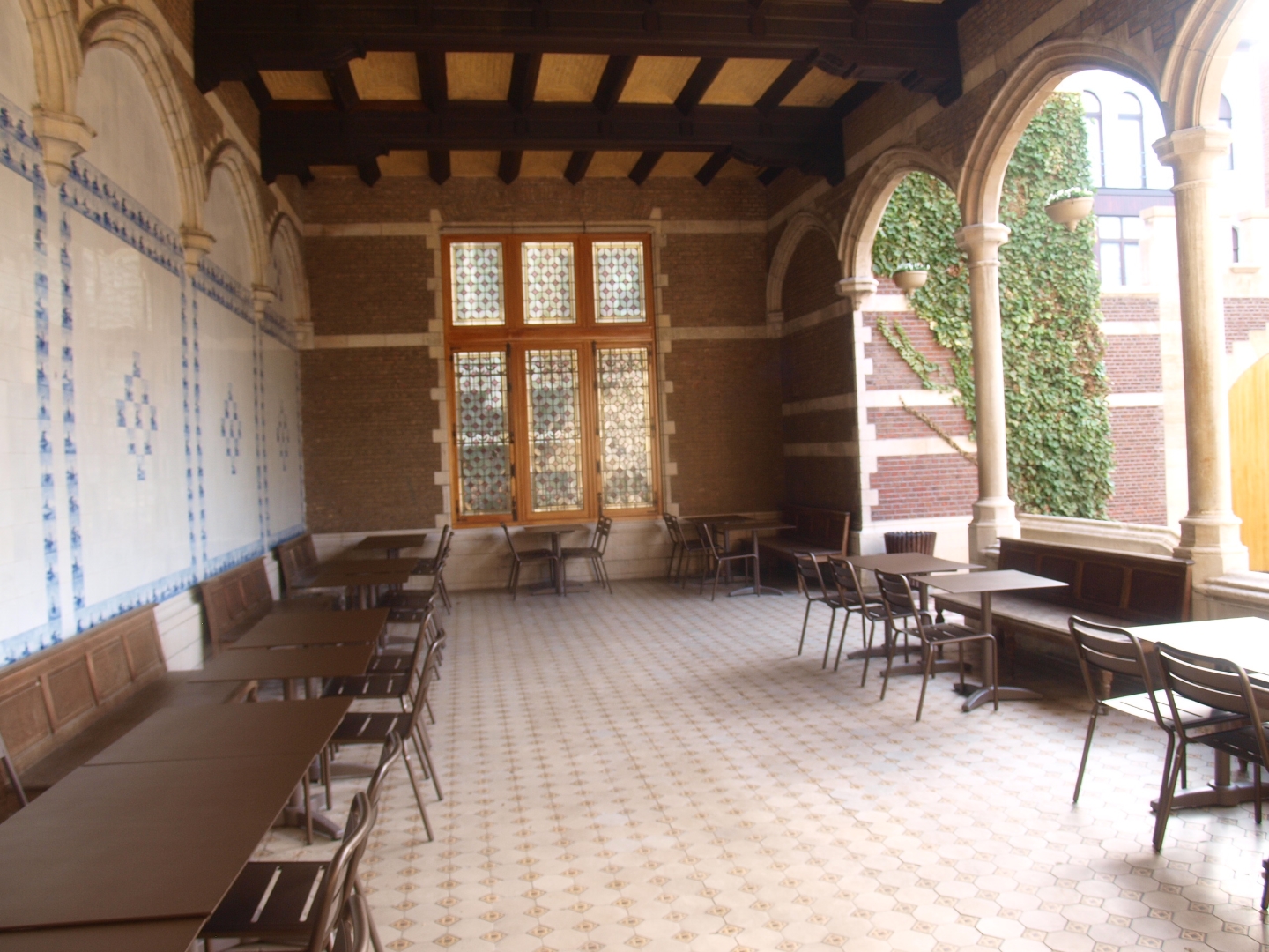 Melkerij building - Gallery/Terrace area