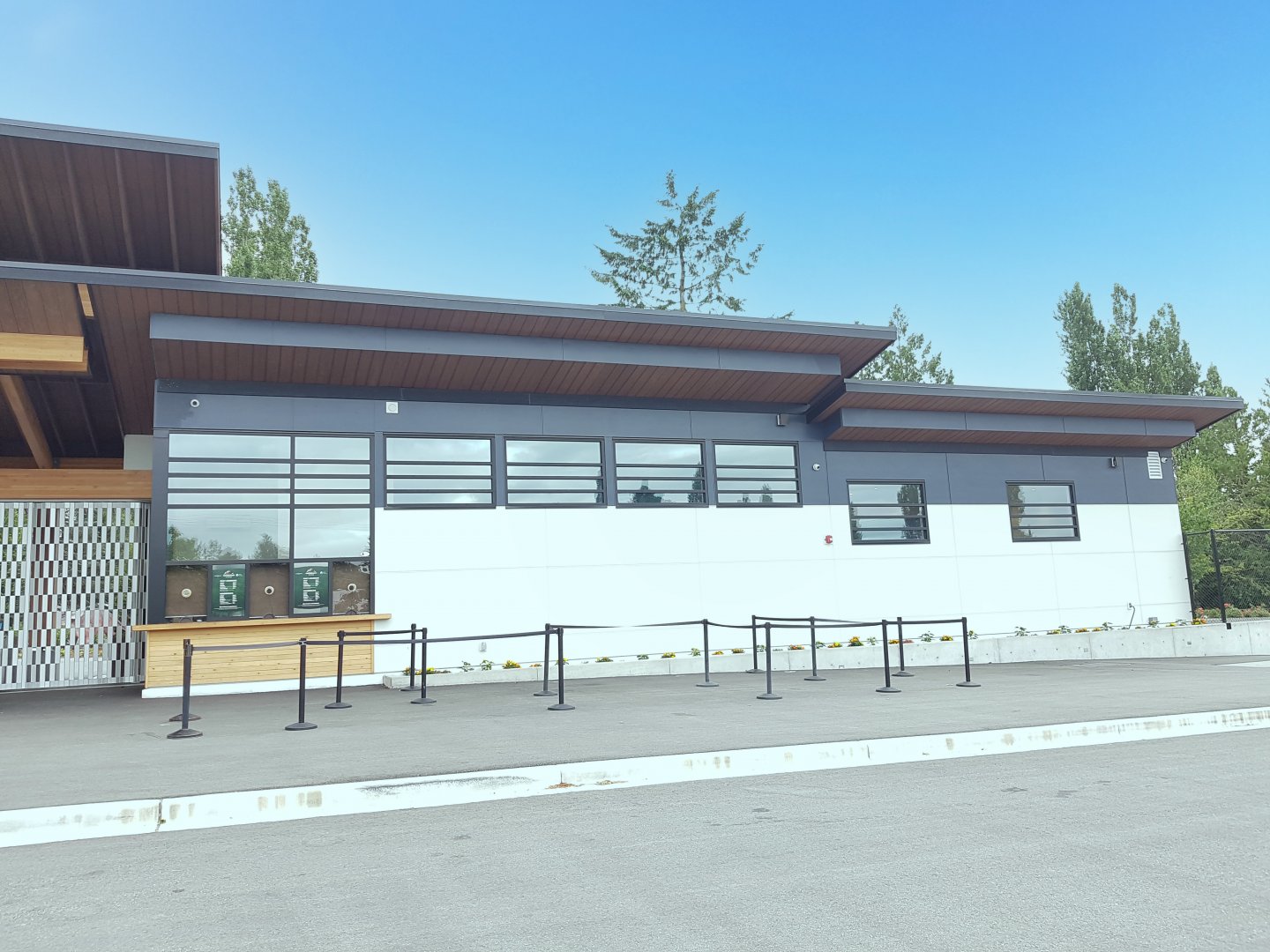 Membership, Gift Shop, & Washrooms Building (Front)