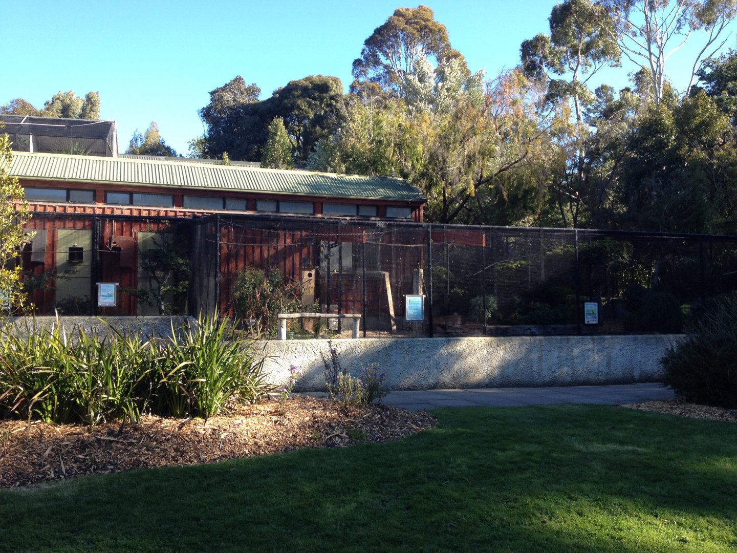 Middle Level aviaries