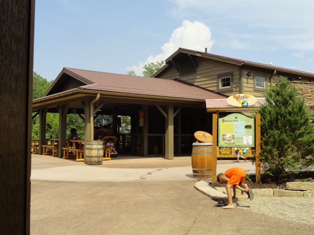 Mike and Mary Stark Grizzly Ridge - Education Animal Porch