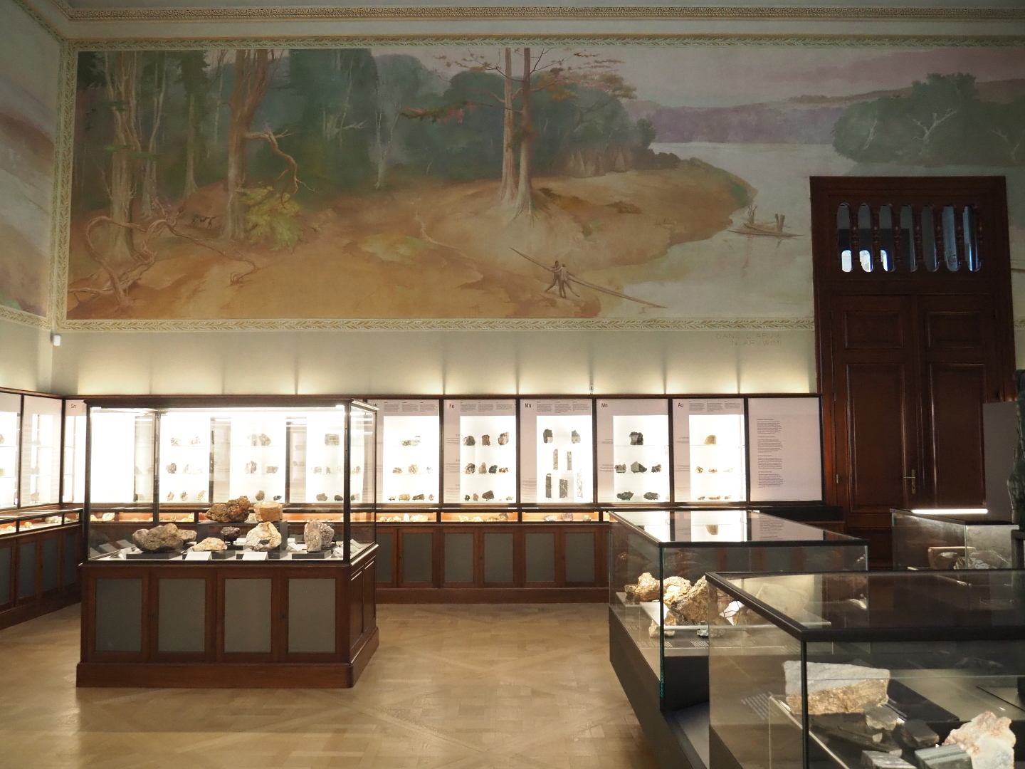 Mineral Cabinet, 2021-10-20