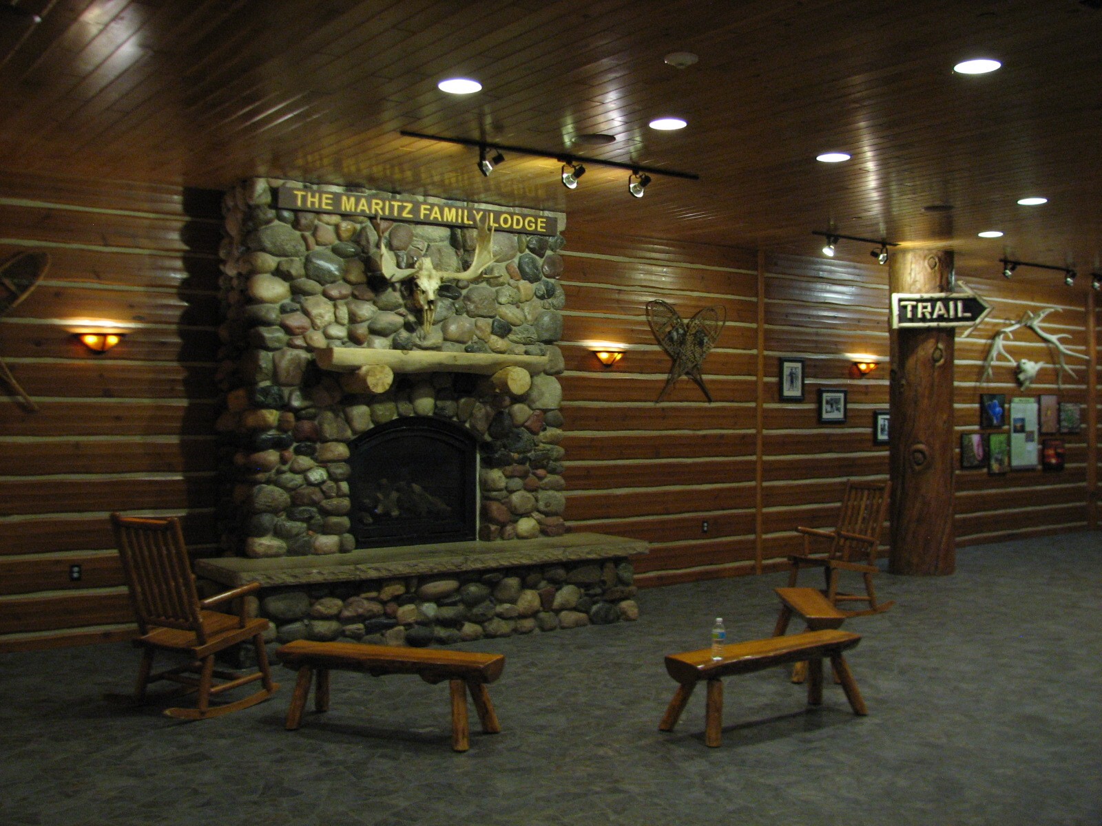 Minnesota Trail - Lodge Interior