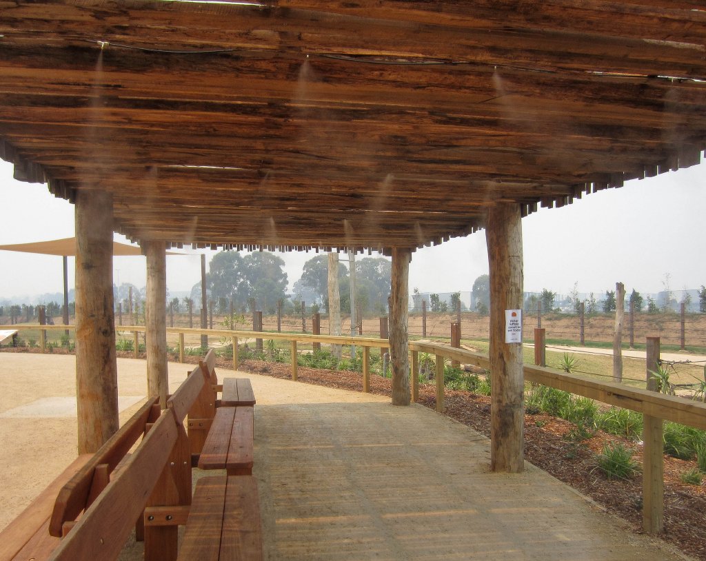 Misting in th veiwing shelter