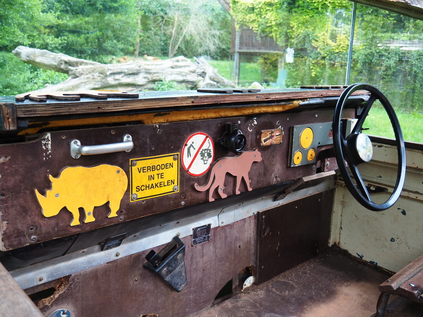 Mock dashboard of the safari vehicle by the African lion exhibit, 2019-07-21