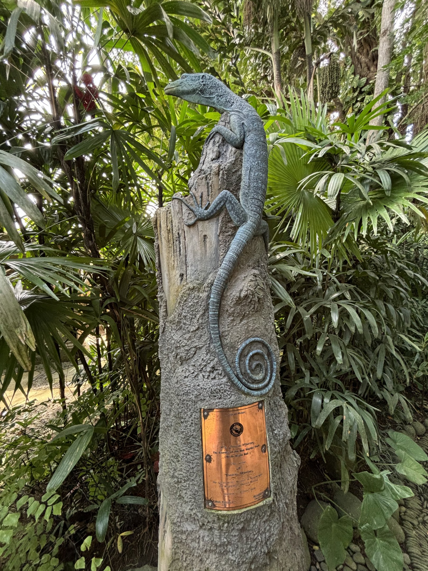 Monitor Lizard Statue