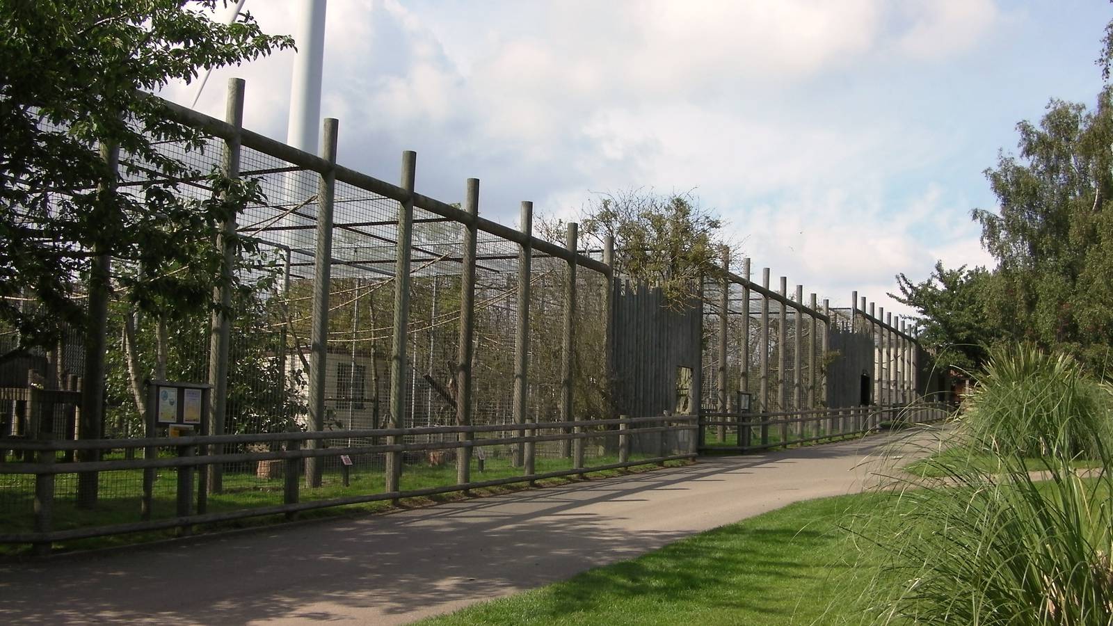 Monkey Enclosures - 27.07.2011