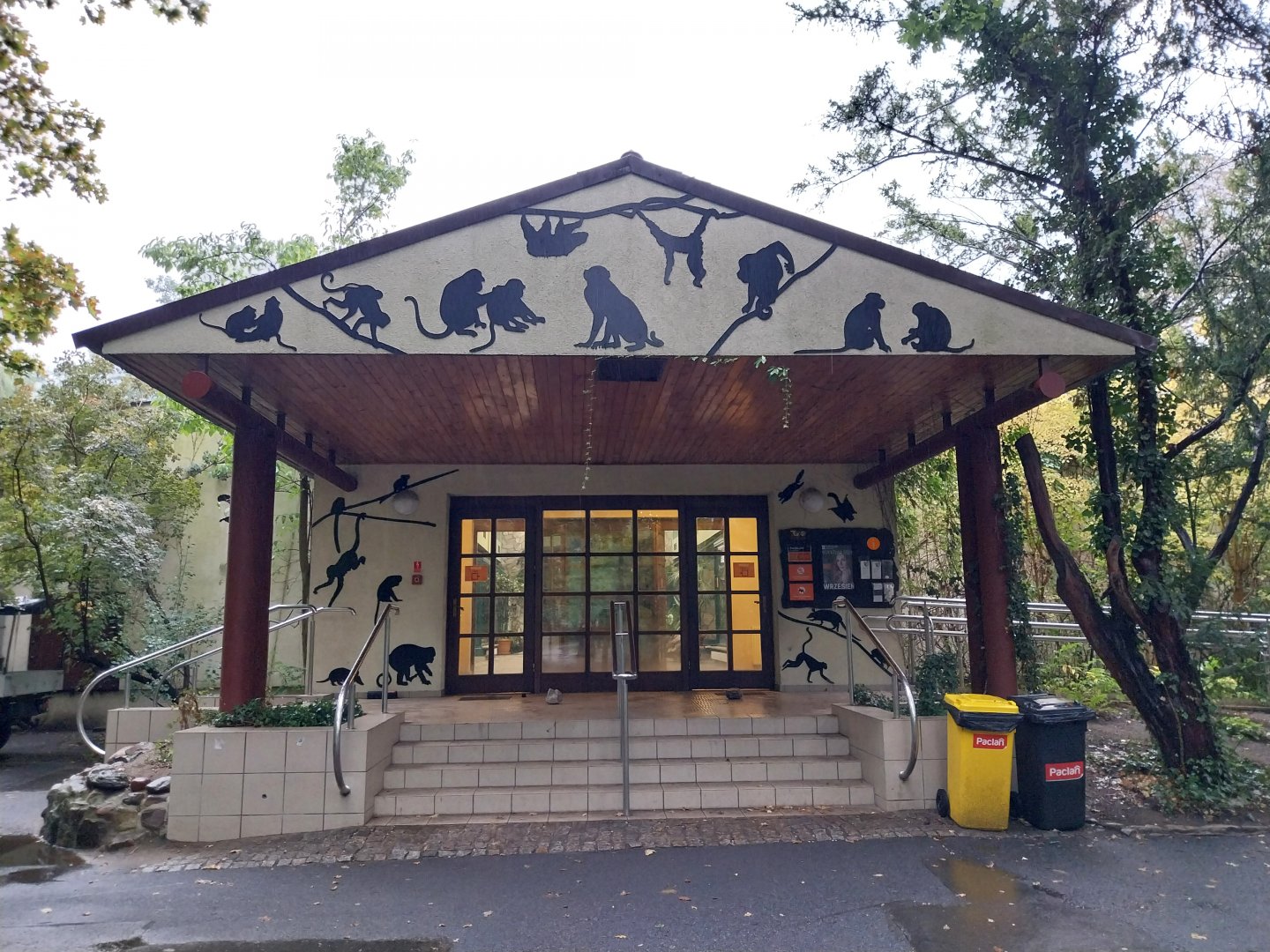 Monkey House - Entrance