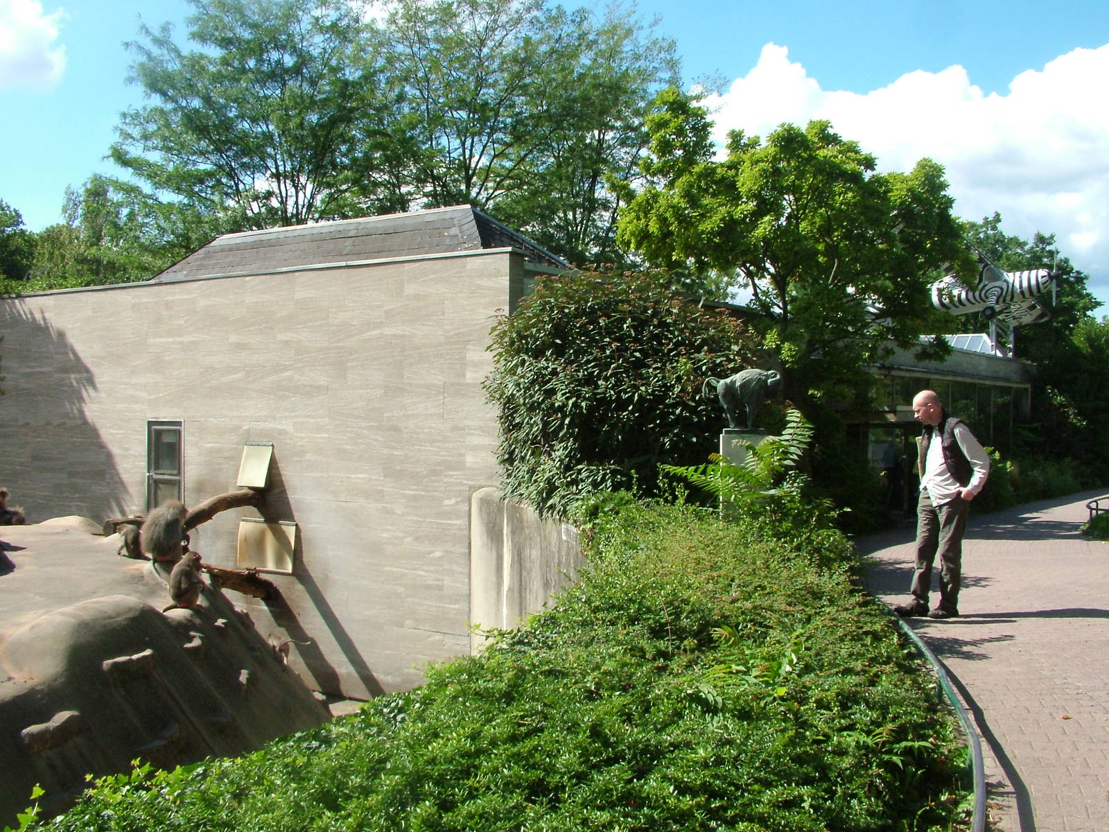 Monkey House Exterior at Frankfurt 31/08/10