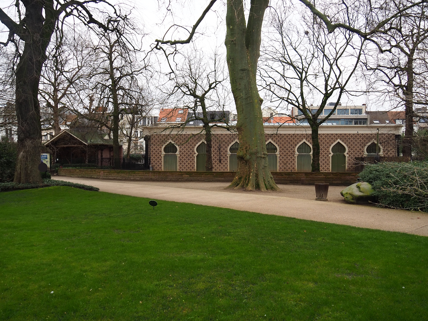 Moorish Temple (Okapi House) and North American porcupine exhibit, 2024-02-17