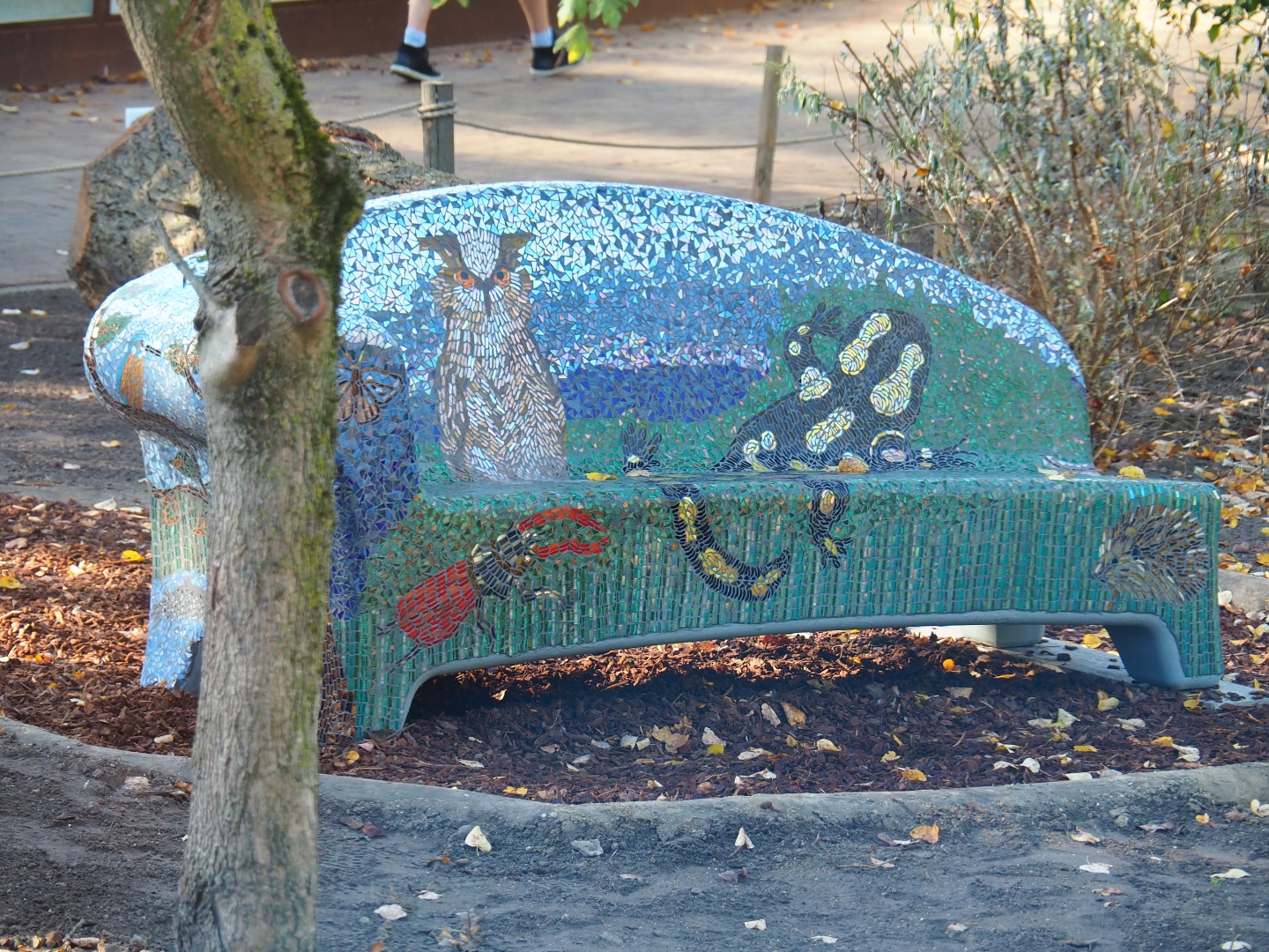 Mosaic bench (Oct 13th, 2018)