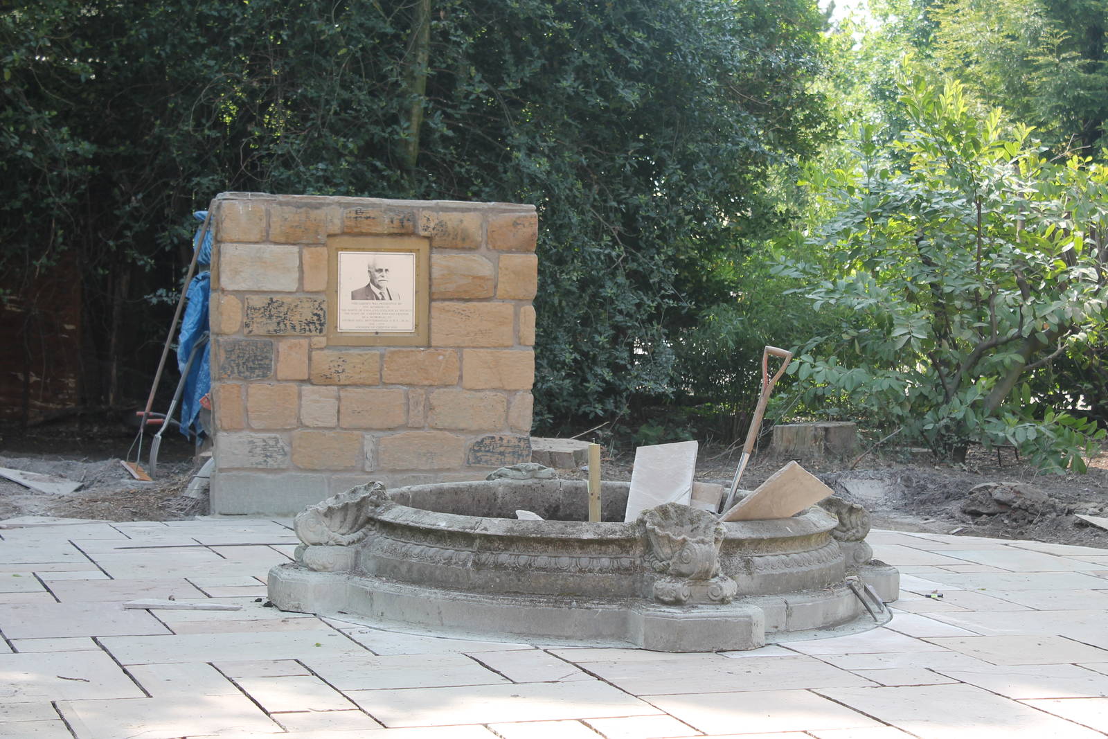 Mottershead Memorial Garden 11th June 2013