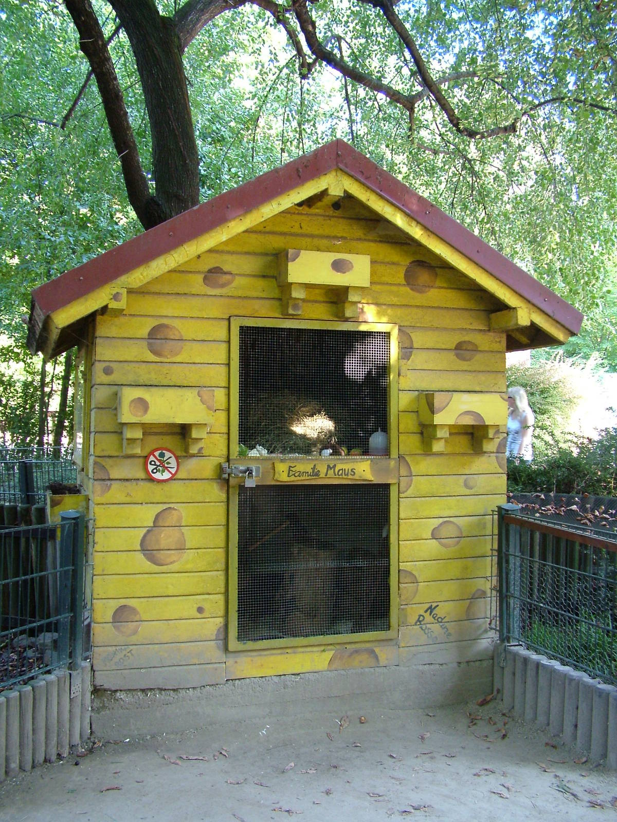 Mouse House at Leipzig, 02/09/11