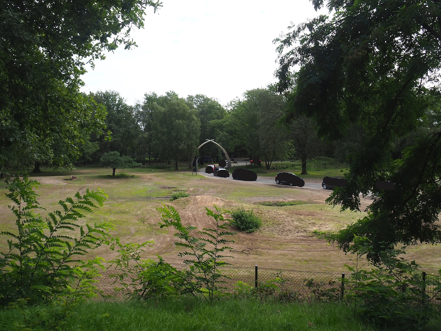 Multi-hectare savanna drive through-exhibit seen from walking safari, 2023-08-15