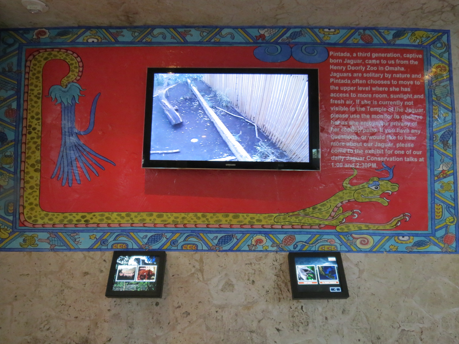 Mundo Maya - Temple of the Jaguar - Monitor Showing Off-exhibit Area