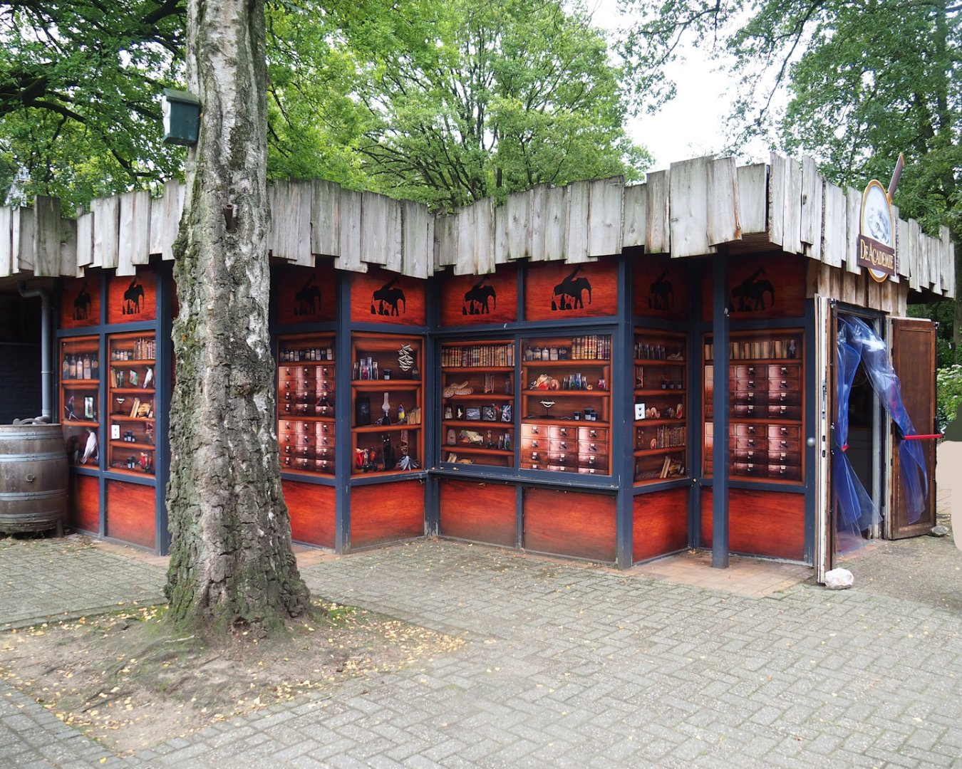 Museum building, 2023-08-17