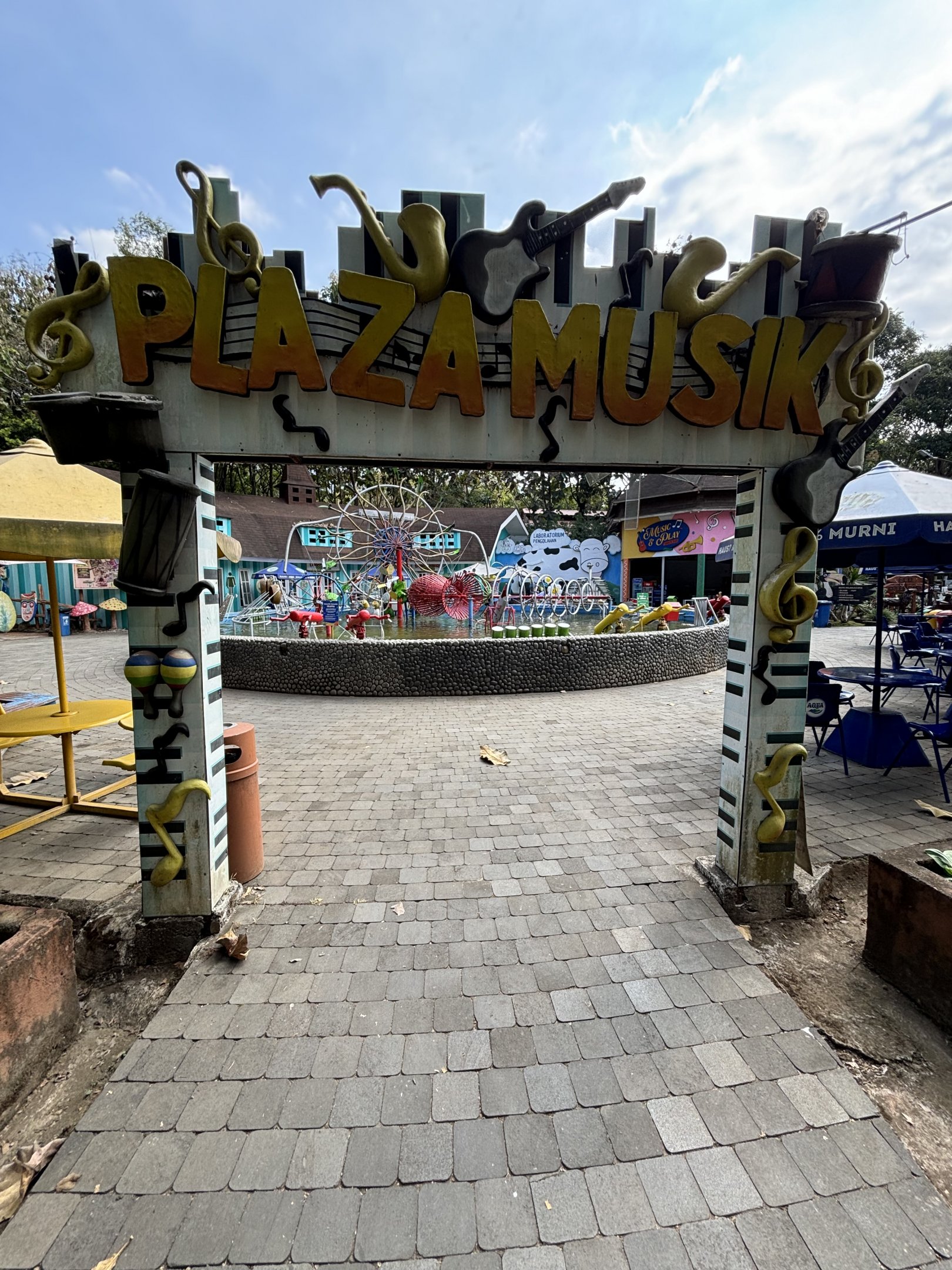Musical Plaza