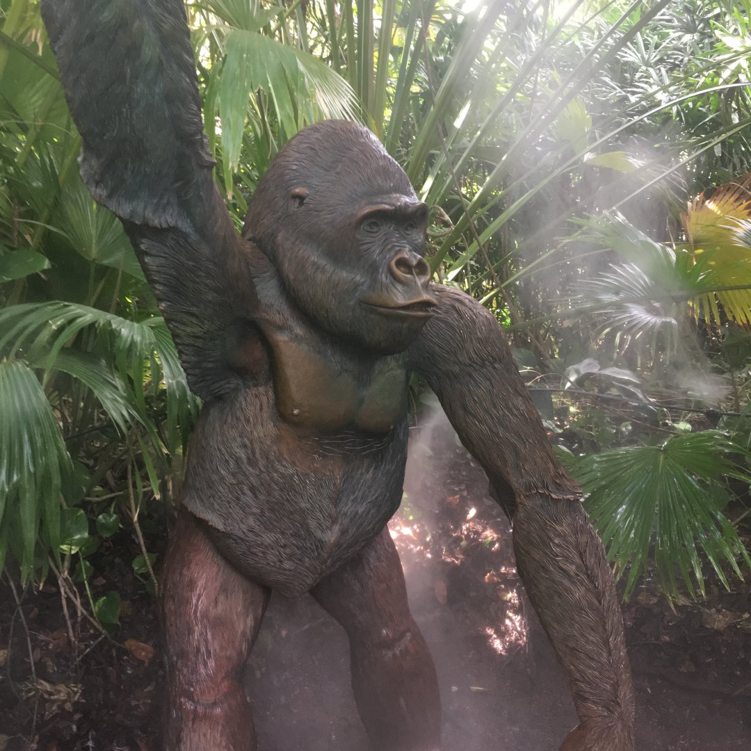 Myombe Reserve - Gorilla Statue