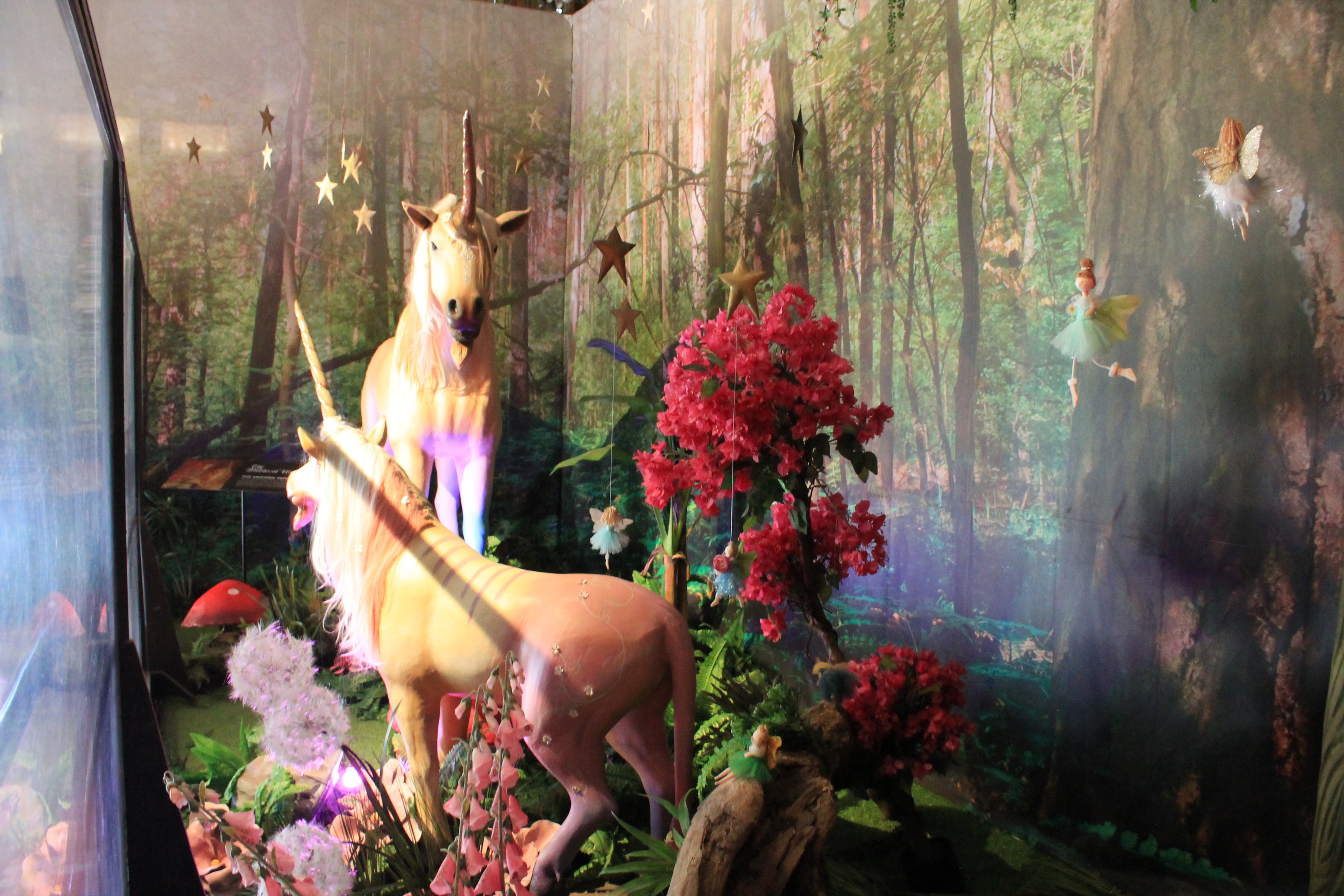 Mythical Creatures - animatronic unicorns