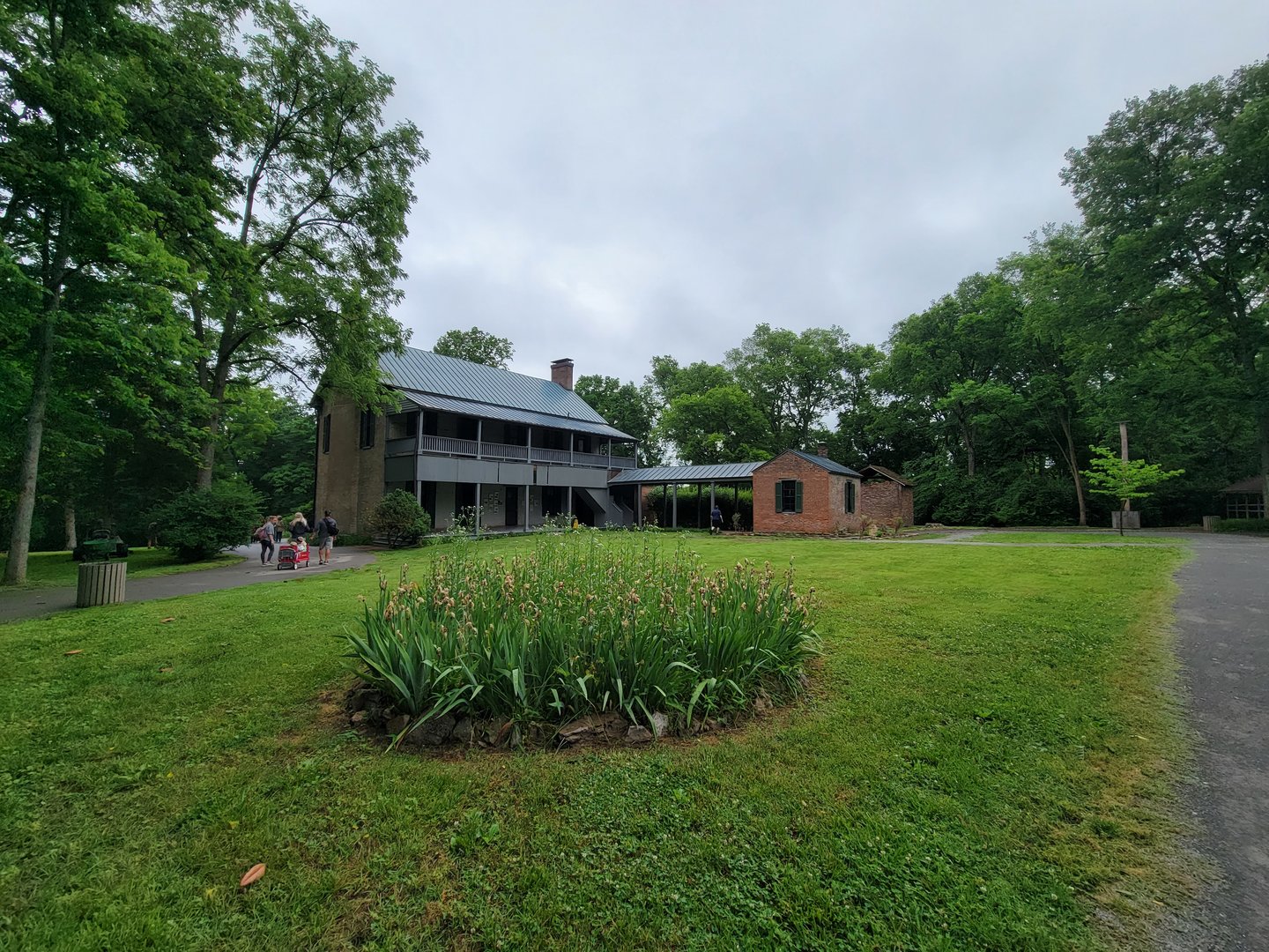 Nashville Zoo 5/22 - Grassmere Plantation from the back