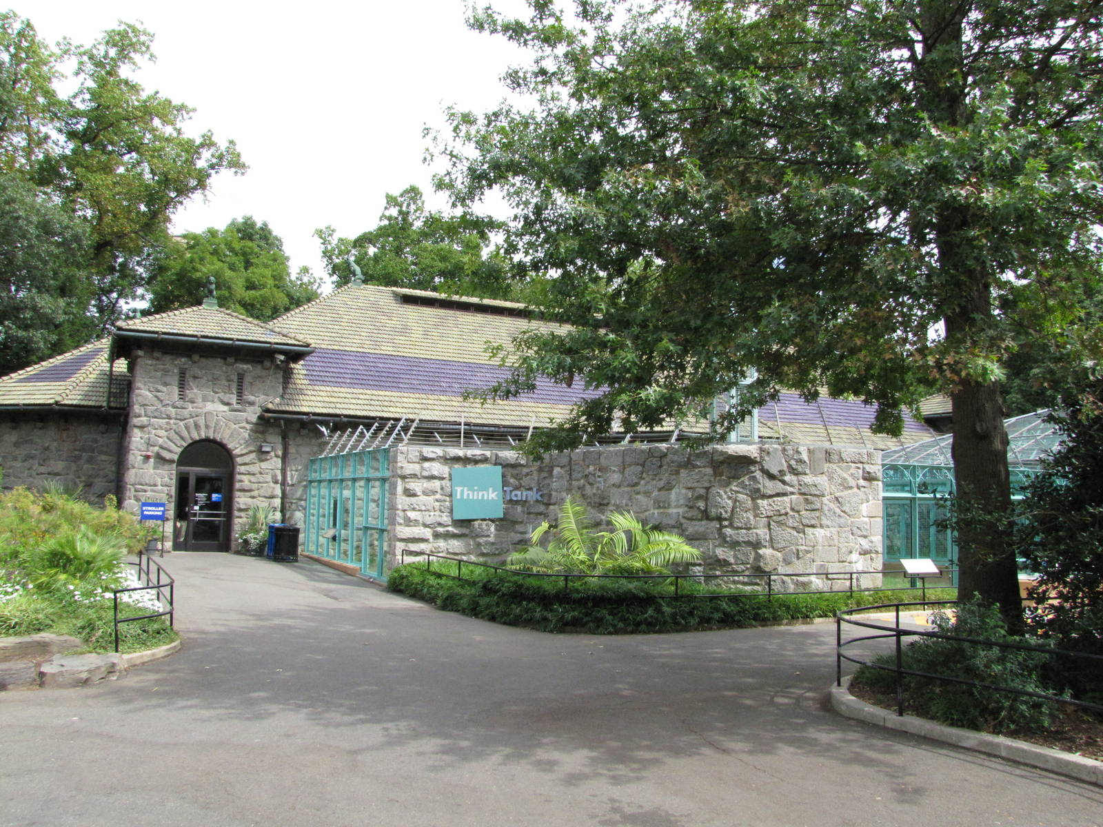 National Zoo 2010 - Think Tank