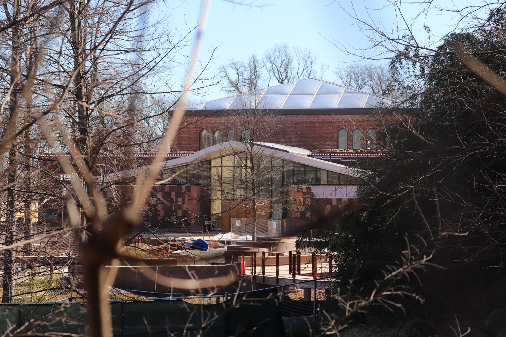 National Zoo - Bird House